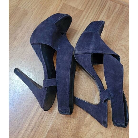 DVF Navy Suede Sling Back Heel 8 - Picture 4 of 8